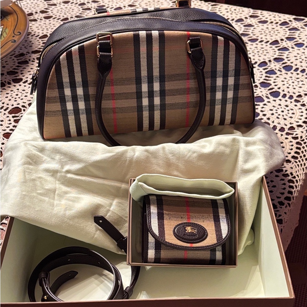 Burberry Highlands Bowling bag